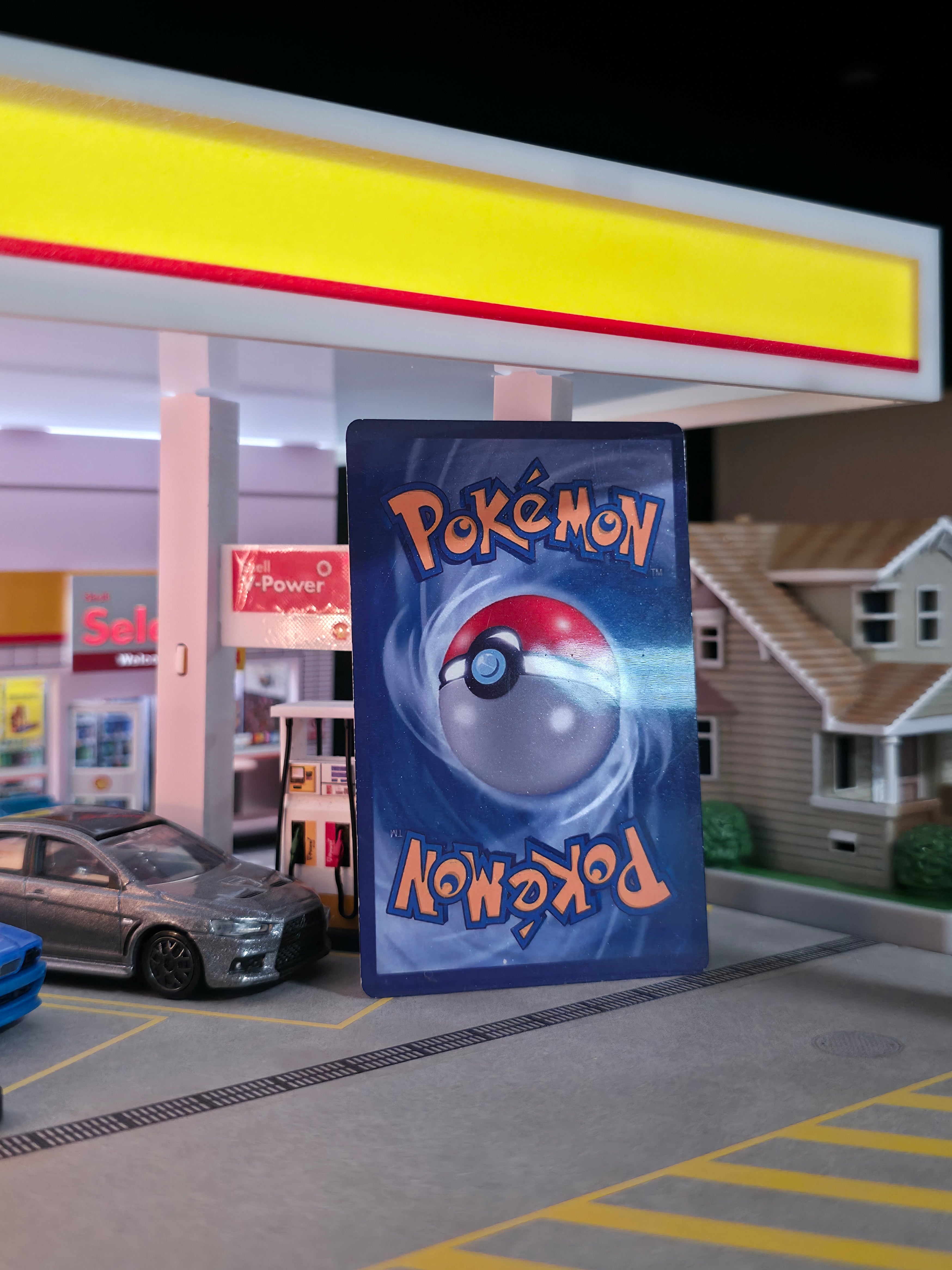 Customizable Poke Card